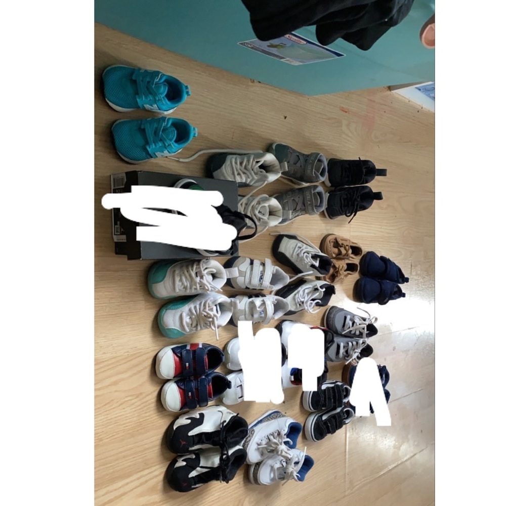 Baby shoes